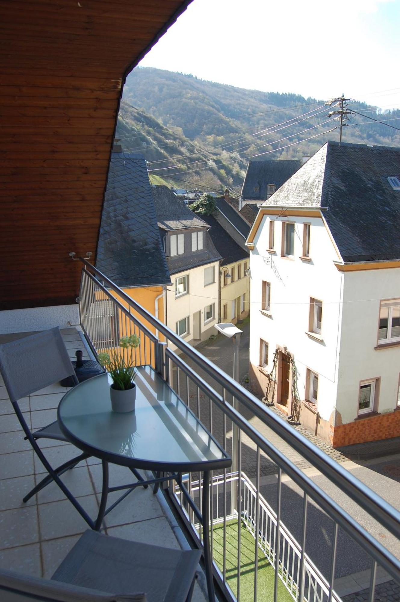 סנהיים Ferienwohnung An Der Mosel, Romeo מראה חיצוני תמונה